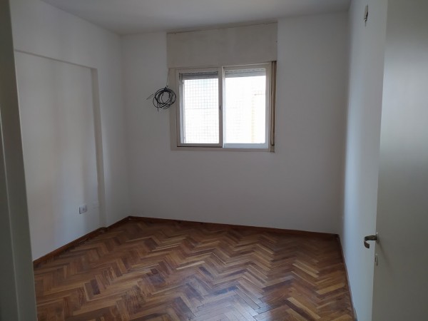 DEPARTAMENTO DOS DORMITORIOS Y COCHERA - APTO CREDITO HIPOTECARIO