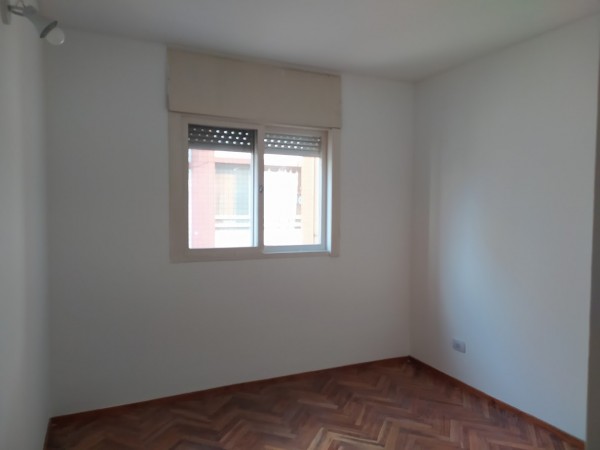 DEPARTAMENTO DOS DORMITORIOS Y COCHERA - APTO CREDITO HIPOTECARIO