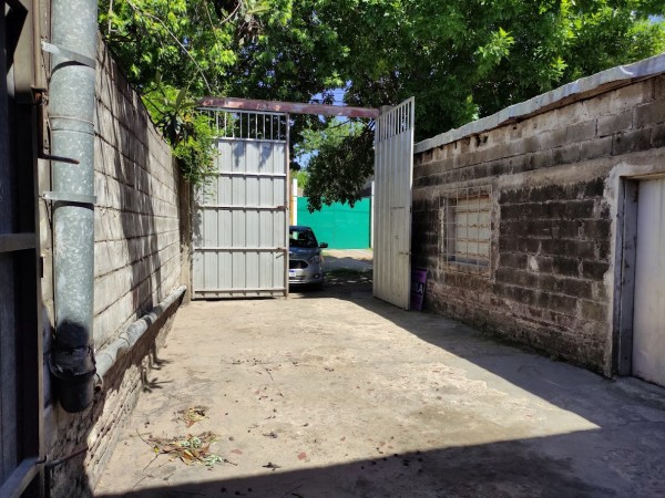 GALPON 200 M2 EN BARRIO BELLA VISTA 