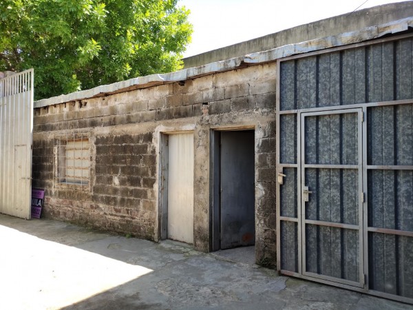 GALPON 200 M2 EN BARRIO BELLA VISTA 