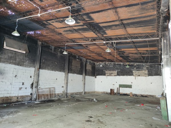 GALPON 200 M2 EN BARRIO BELLA VISTA 