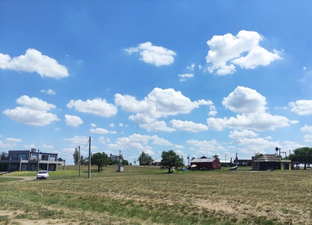 TERRENO EN SOLARES NORTE A 125 METROS DEL RIO CARCARAÑA