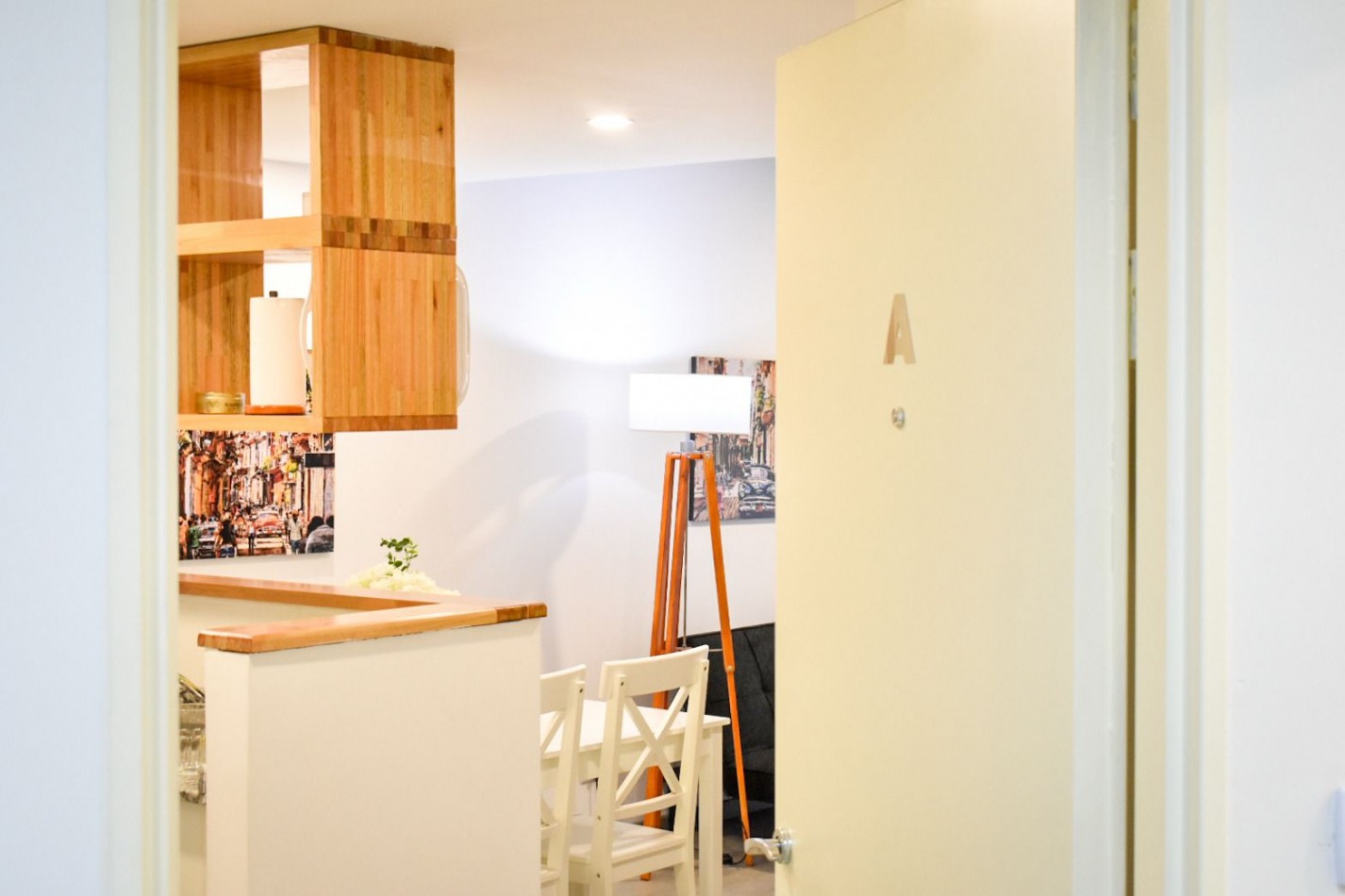 MONOAMBIENTE AMOBLADO EXTERNO CON BALCON