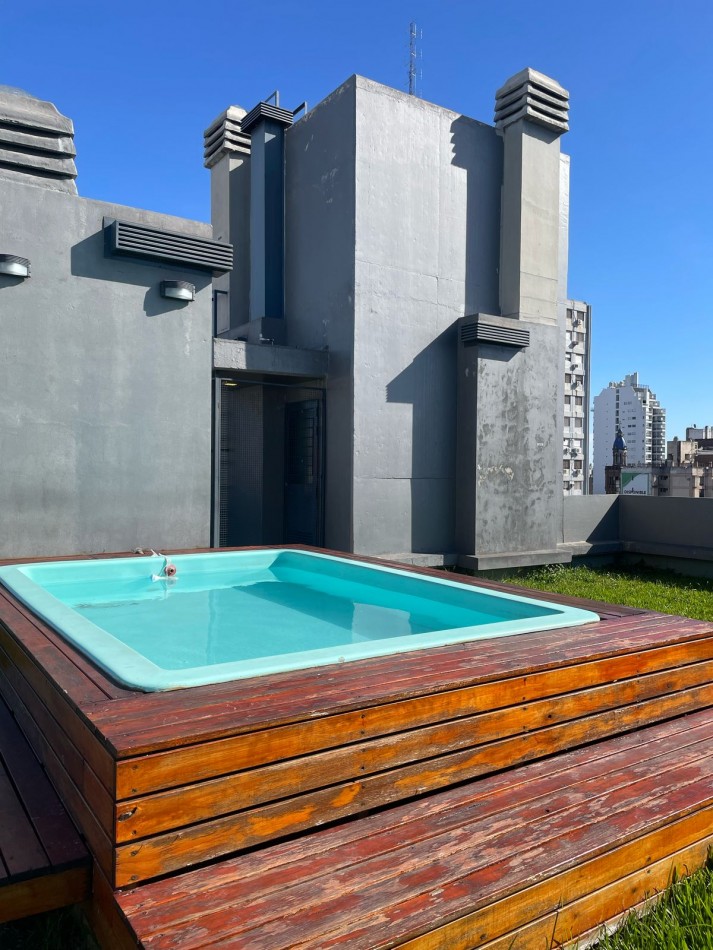 MONOAMBIENTE AMOBLADO EXTERNO CON BALCON