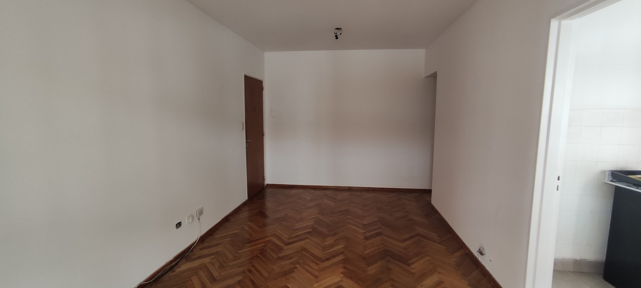 DEPARTAMENTO DOS DORMITORIOS Y COCHERA - APTO CREDITO HIPOTECARIO