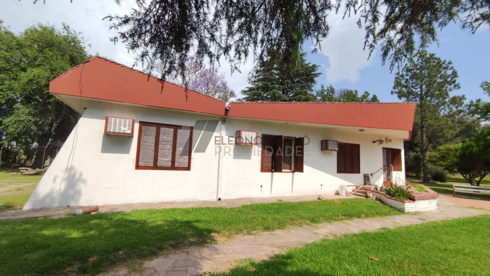 Extraordinario Casco de Estancia en Alvear