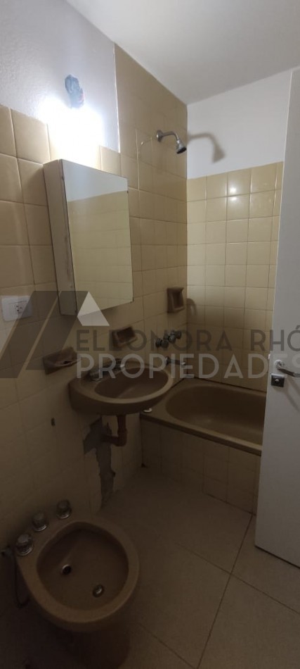 DEPARTAMENTO 2 DORMITORIOS Y COCHERA - APTO CREDITO HIPOTECARIO
