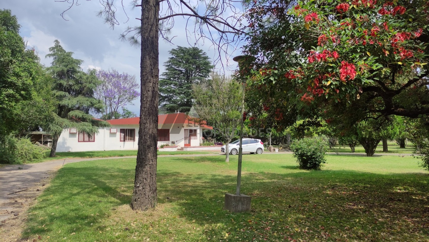 Extraordinario Casco de Estancia en Alvear