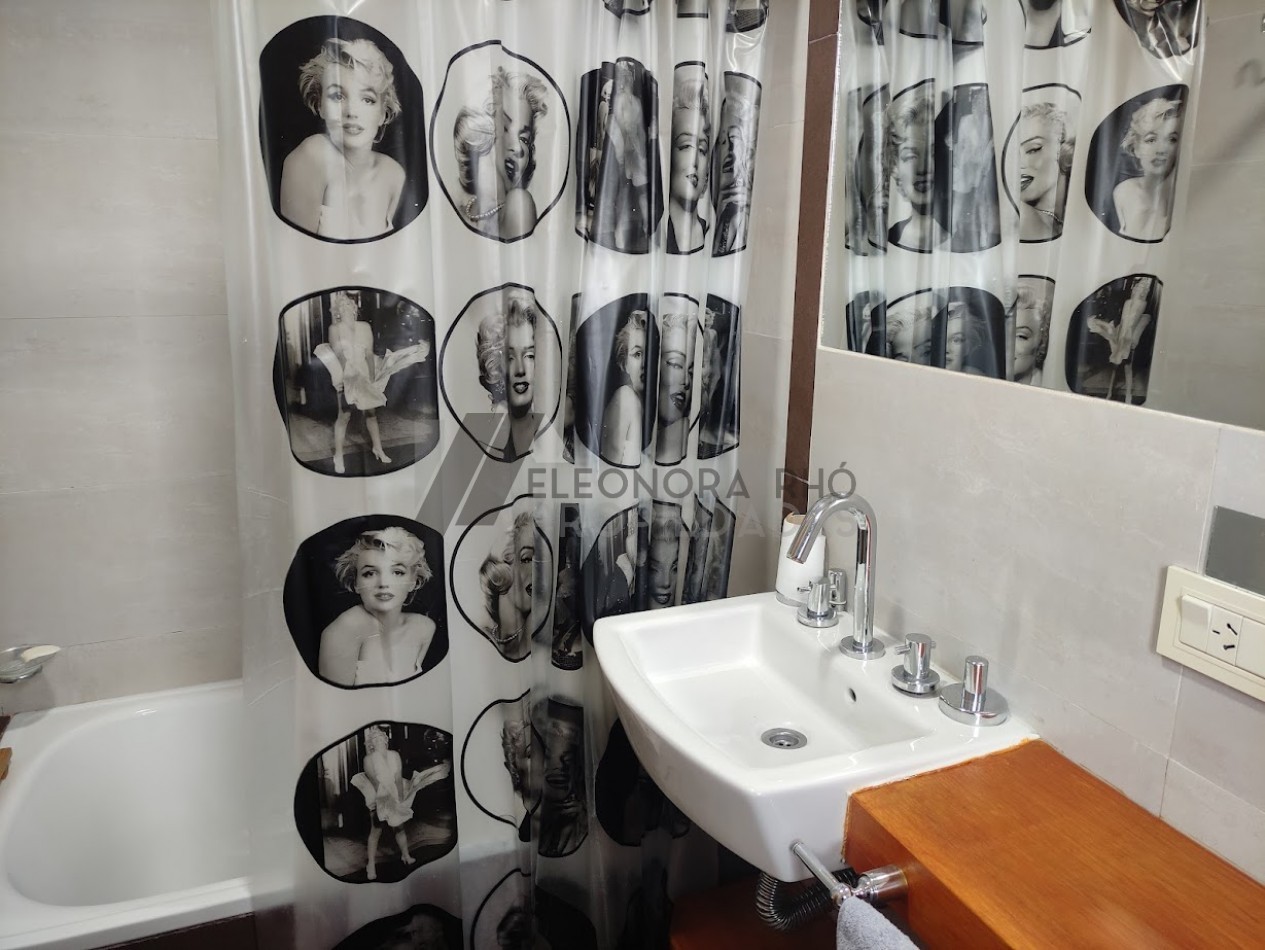 BARRIO ABASTO - UN DORMITORIO CON BALCON 