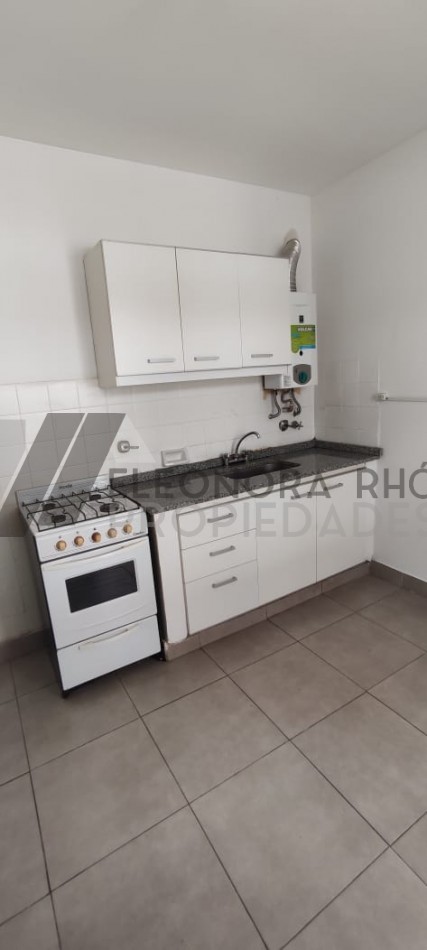 DEPARTAMENTO 2 DORMITORIOS Y COCHERA - APTO CREDITO HIPOTECARIO
