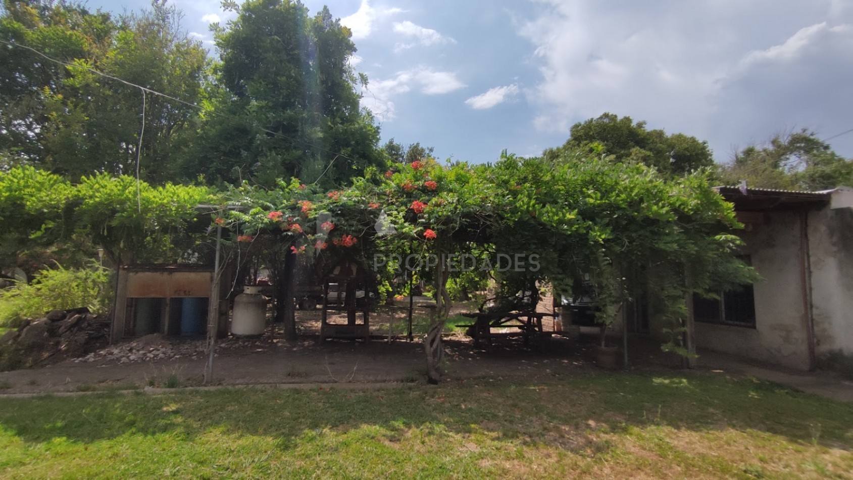 Extraordinario Casco de Estancia en Alvear