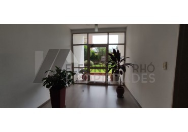 DEPARTAMENTO 2 DORMITORIOS Y COCHERA - APTO CREDITO HIPOTECARIO